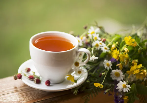 Kopp aromatiskt te — Stockfoto