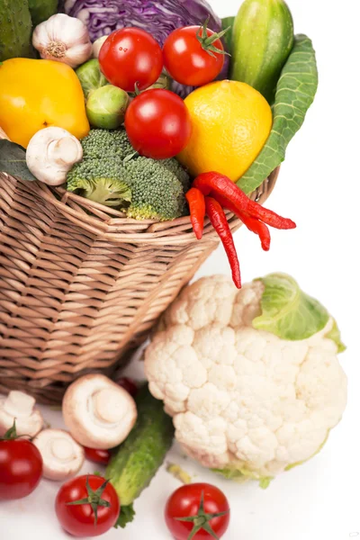 Fruits and vegetables in the basket — Stock Photo, Image