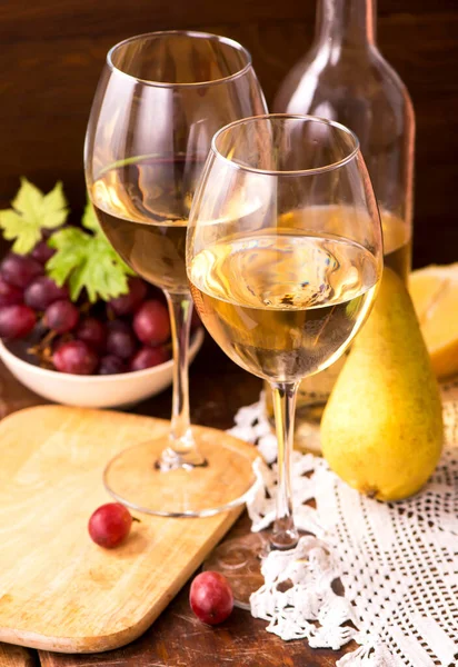 Vinho Uvas Vintage Mesa Madeira — Fotografia de Stock