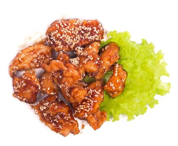 Hamuru tatlı ve ekşi soslu kızarmış tavuk parçaları