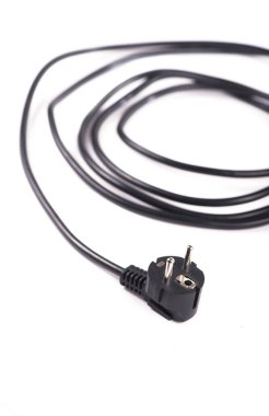 Elektrik kablosu. Nesne gölgeler olmadan beyaz arkaplanda izole edilir.