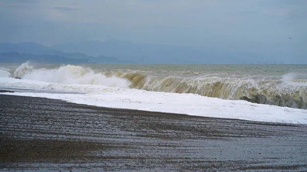 Large White Foamy Sea Wave Sea Stormy Cold Stormy Black — Fotografia de Stock