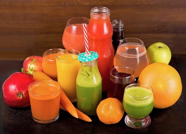 Various Freshly Squeezed Fruits Vegetables Juices — Stock Photo, Image