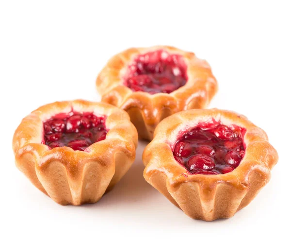 Kek beyaz arka planda izole edilmiş. kırpma yolu ile.