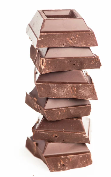Chokladbitar Isolerade Vitt — Stockfoto