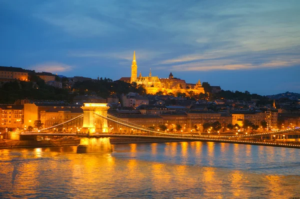 Budapest paisaje urbano al amanecer — Foto de Stock