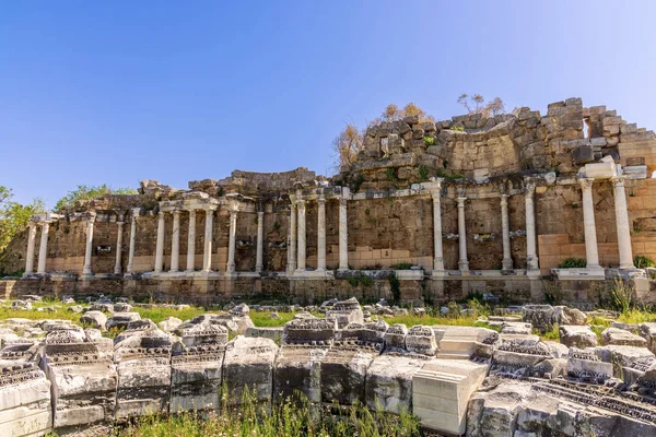 Ruínas Fonte Monumental Nymphaeum Antiga Cidade Side Turquia — Fotografia de Stock