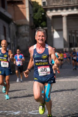 Napoli, İtalya - 5 Haziran 2022 - Telethon için Yaşam Yolu 2022.