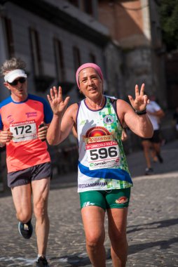 Napoli, İtalya - 5 Haziran 2022 - Telethon için Yaşam Yolu 2022.