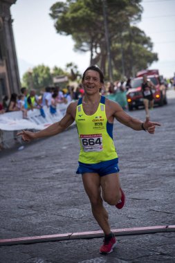Napoli, İtalya - 5 Haziran 2022 - Telethon için Yaşam Yolu 2022.