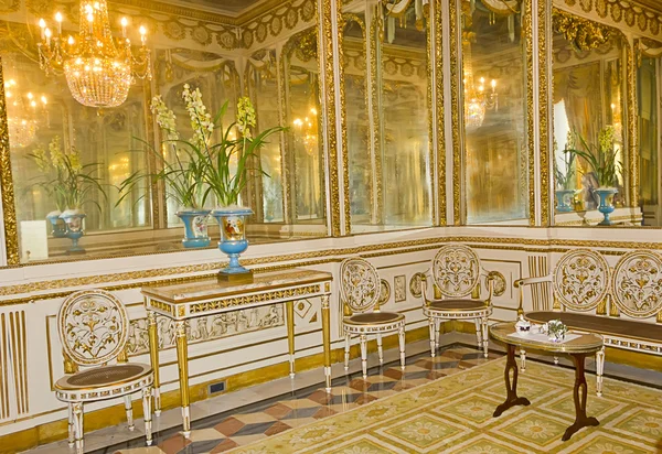 Interiér paláce Albeniz v Barceloně (Španělsko) — Stock fotografie