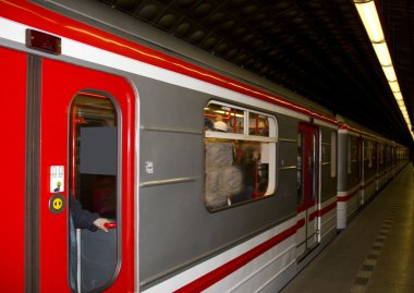 Metro'da praha