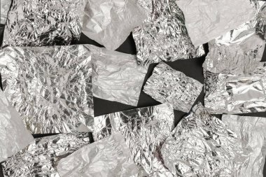 Alüminyum folyodan yapılmış şeker ambalajları