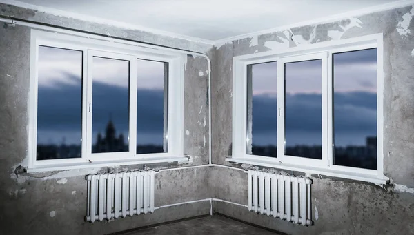 Yenileme sırasında odada yeni plastik pencereler