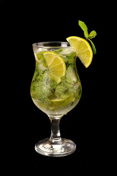 Mojito cocktail with lime — Stock Photo, Image