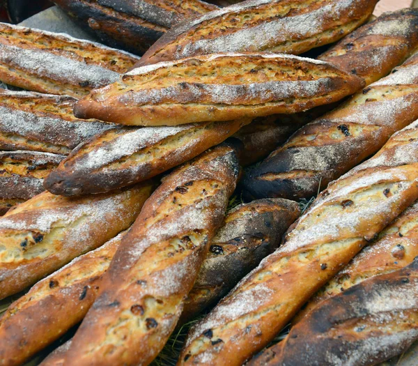 Taze ekmek ve rulolar — Stok fotoğraf