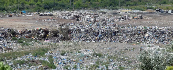 Panoramica discarica rifiuti — Foto Stock