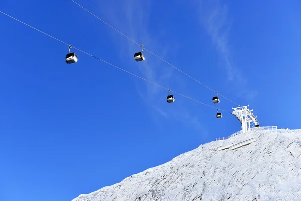 Ski lift chairs — Stock Photo, Image