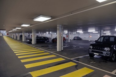 yer altı otoparkı Panoraması