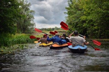 nehir, sula, Ukrayna, nehir kanosu editoryal fotoğraf rafting