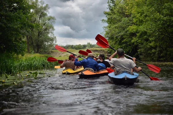 Nehir, sula, Ukrayna, nehir kanosu editoryal fotoğraf rafting — Stok fotoğraf