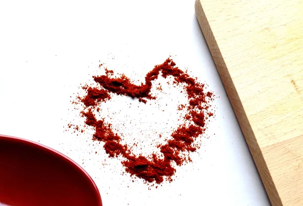 kırmızı biber kalp