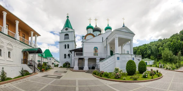 2020年8月 俄罗斯Nizhny Novgorod 东正教基督徒的圣地 Nizhny Novgorod的Ascension Pechersky修道院 — 图库照片