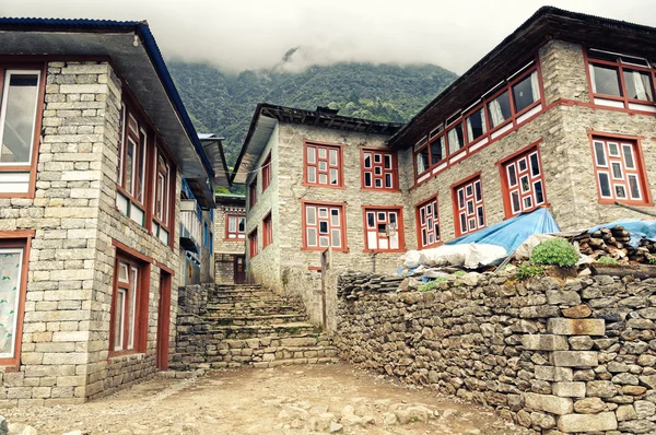 Bergsiedlung in Nepal — Stockfoto