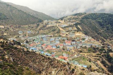 Namche'nın Bazaarı (3440 m)