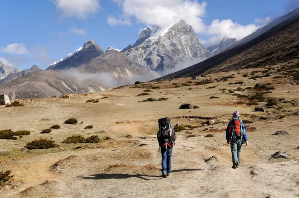 Nachverfolgung im Himalaya — Stockfoto