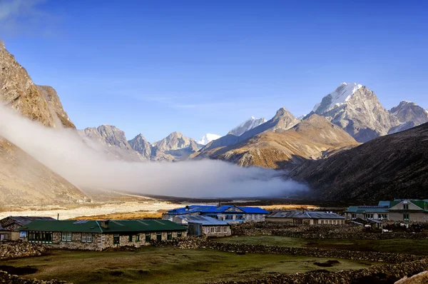 Bosättningen pheriche (4,371 m). Himalaya, nepal — Stockfoto