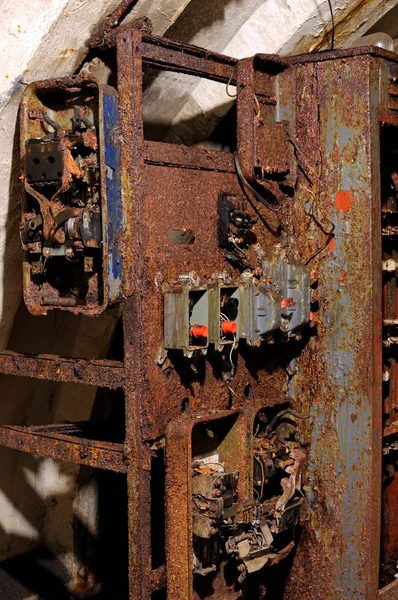 Rusty equipment in the Soviet bunker — Stock Photo, Image