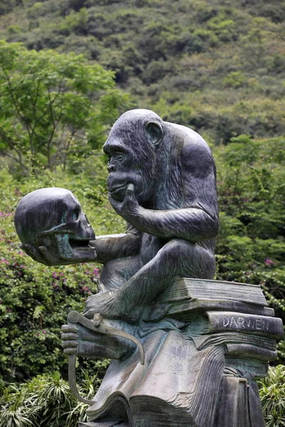 Estátua de gorila — Fotografia de Stock