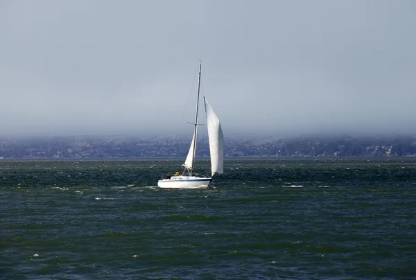 Yelkenli tekne — Stok fotoğraf