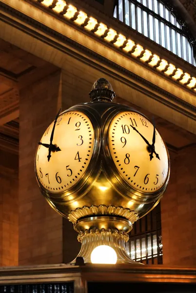Grand central hodiny — Stock fotografie