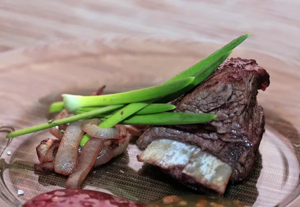 Carne de bovino vermelha assada — Fotografia de Stock