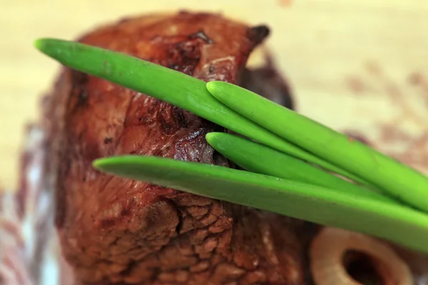 Carne de bovino vermelha assada — Fotografia de Stock