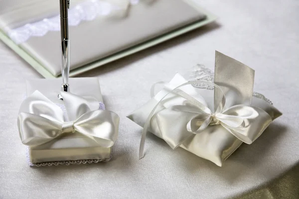 Wedding accessories — Stock Photo, Image