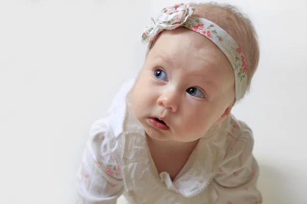 Beautiful small girl — Stock Photo, Image