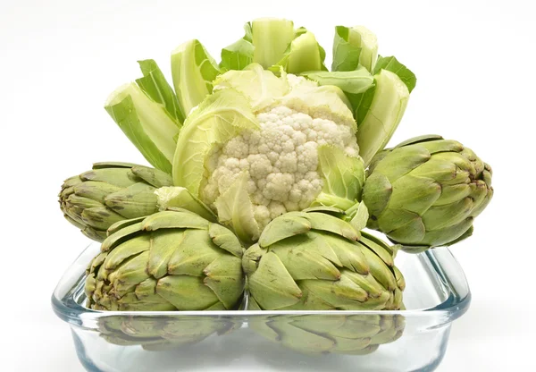 Artichokes and cauliflower — Stock Photo, Image