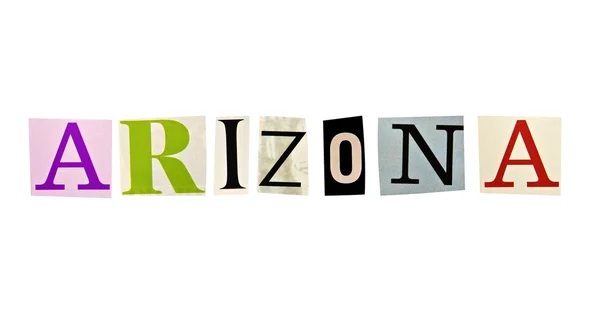 Palabra de Arizona formada con letras de revistas sobre fondo blanco —  Fotos de Stock