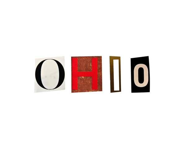 Ohio mot formé avec des lettres de magazine sur un fond blanc — Photo