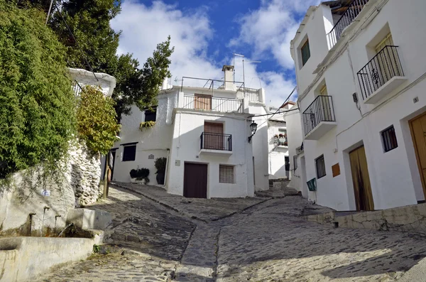 Straat van capileira in la alpujarra, granada, Spanje — Stockfoto