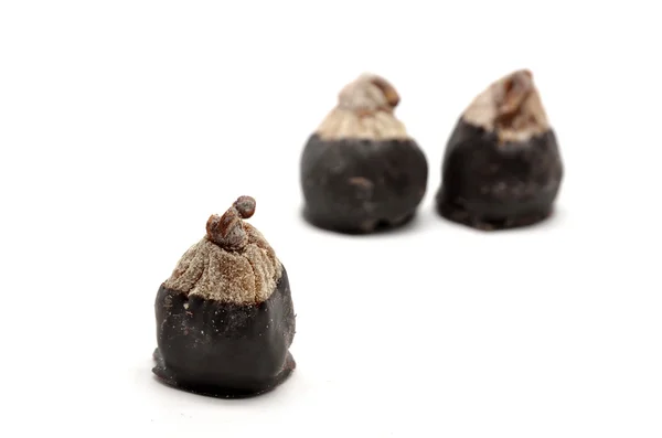 Fichi secchi con mandorle condite con cioccolato — Foto Stock