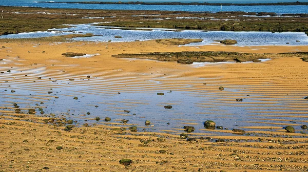 Krajina na pláži la caleta v provincii Cádiz na Španělsko — Stock fotografie