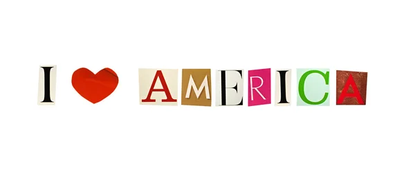 Me encanta América formada con letras de revistas sobre un fondo blanco — Foto de Stock