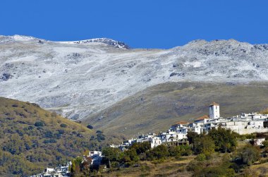 capileira, sierra Nevada, granada şehir manzarası