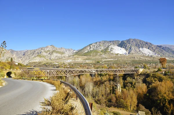 Estrada e ponte projetada por Eiffel em Durcal, Granada — Fotografia de Stock