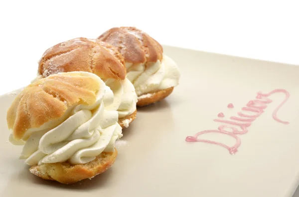 Fresh Cream Puffs — Stock Photo, Image