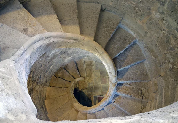 Escadaria em pedra espiral — Fotografia de Stock